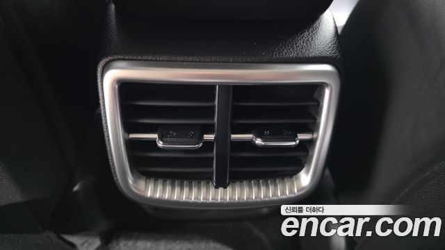Kia K5 2023 — photo 30