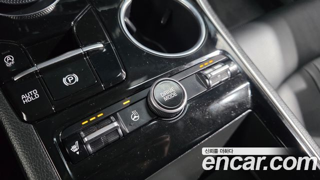 Kia K5 2023 — photo 34