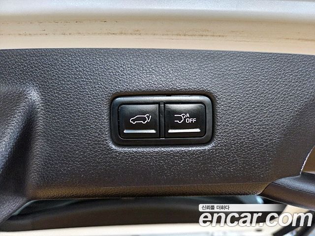 Kia Canival 2023 — photo 19