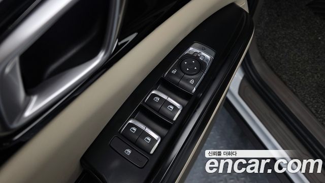 Kia Canival 2021 — photo 12