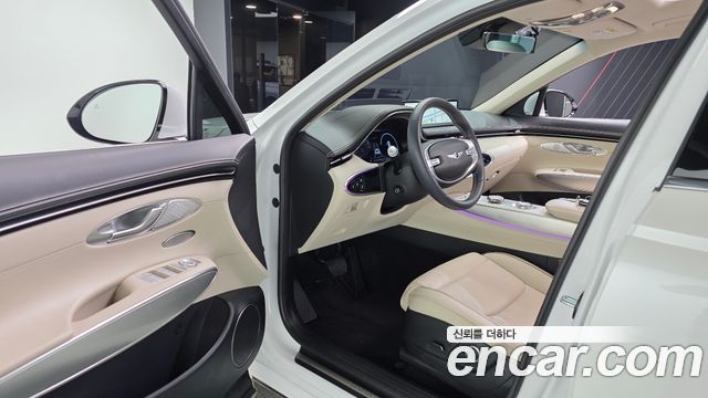 Genesis GV70 2024 — photo 10