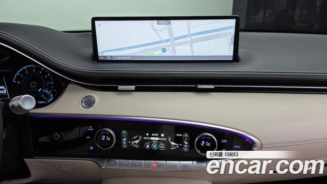 Genesis GV70 2024 — photo 14