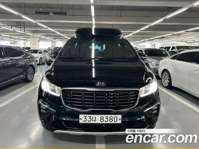 Kia Canival 2018 — photo 2
