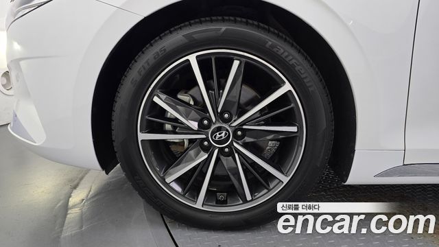 Hyundai Grandeur 2022 — photo 5