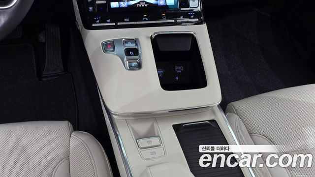 Hyundai Grandeur 2022 — photo 9