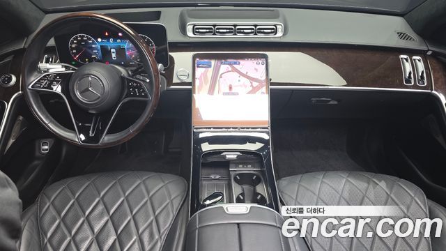 Mercedes-Benz S-Class 2021 — photo 10