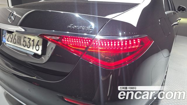 Mercedes-Benz S-Class 2021 — photo 9
