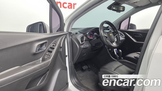 Chevrolet Korea Trax 2019 — photo 13