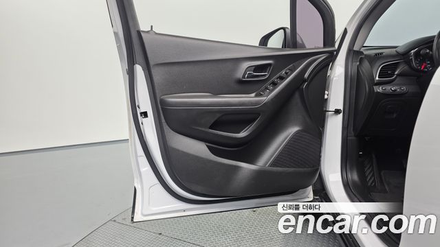 Chevrolet Korea Trax 2019 — photo 14