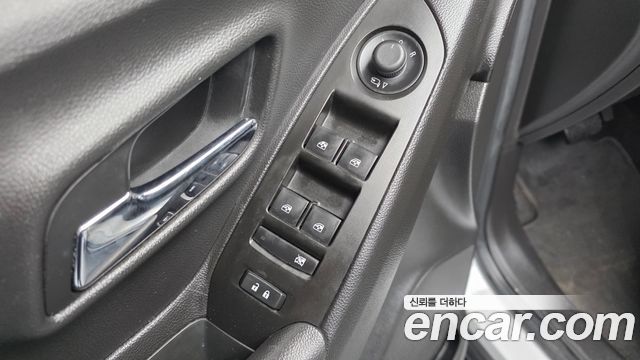 Chevrolet Korea Trax 2019 — photo 30