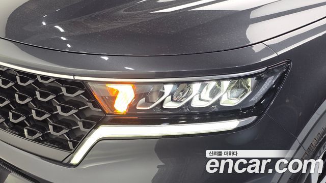 Kia Sorento 2022 — photo 8