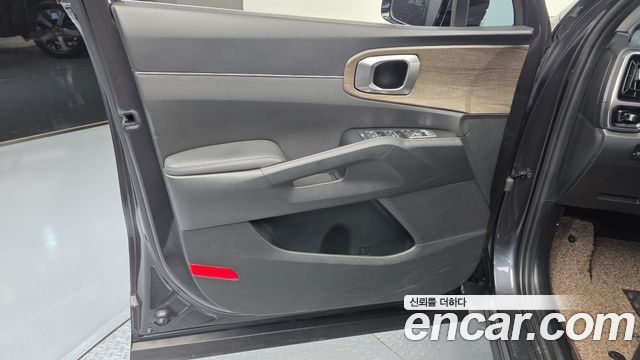 Kia Sorento 2022 — photo 14