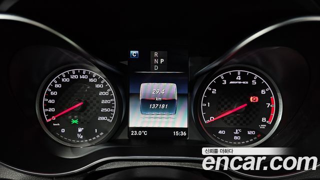 Mercedes-Benz GLC-Class 2018 — photo 11