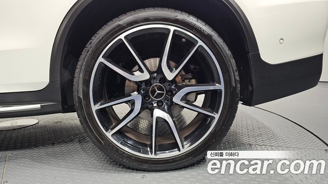 Mercedes-Benz GLC-Class 2018 — photo 7