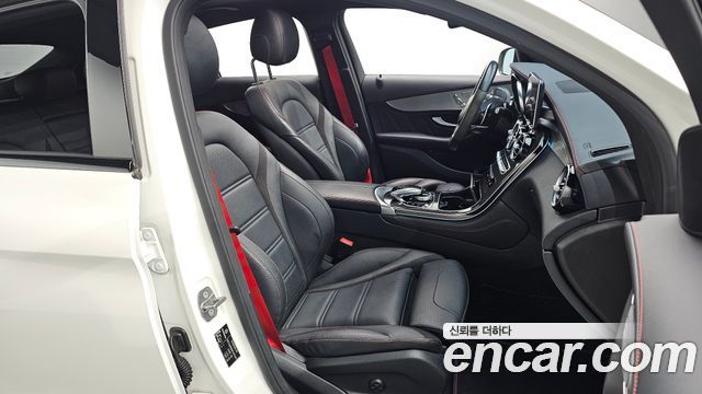 Mercedes-Benz GLC-Class 2018 — photo 16