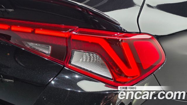 Kia K5 2020 — photo 9
