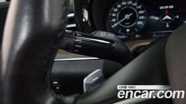 Kia K5 2020 — photo 29
