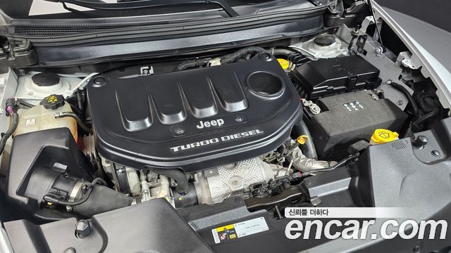 Jeep Cherokee 2016 — photo 6