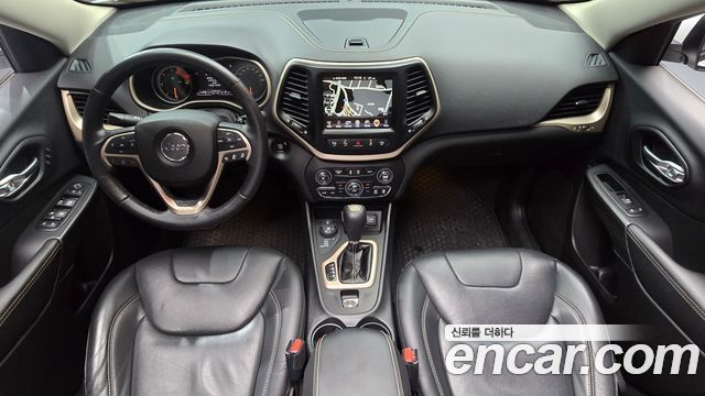 Jeep Cherokee 2016 — photo 7
