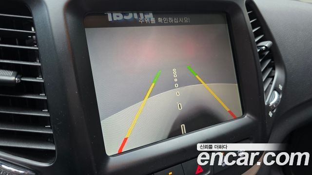 Jeep Cherokee 2016 — photo 15
