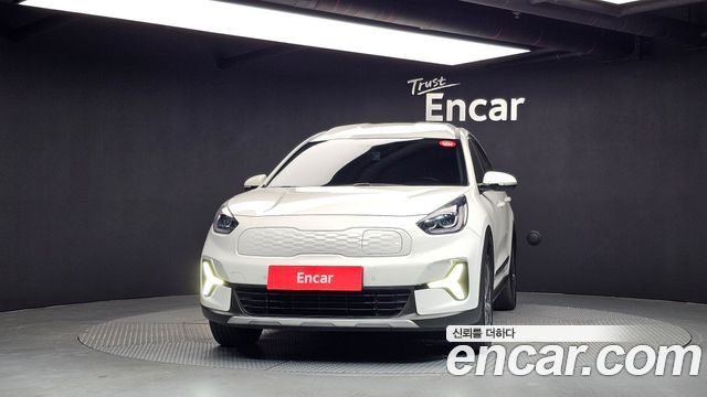 Kia Niro 2023 — photo 3