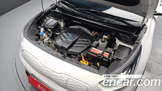 Kia Niro 2023 — photo 6
