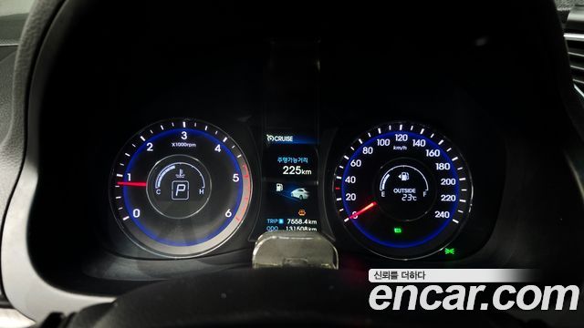 Hyundai i40 2014 — photo 11