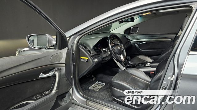 Hyundai i40 2014 — photo 13