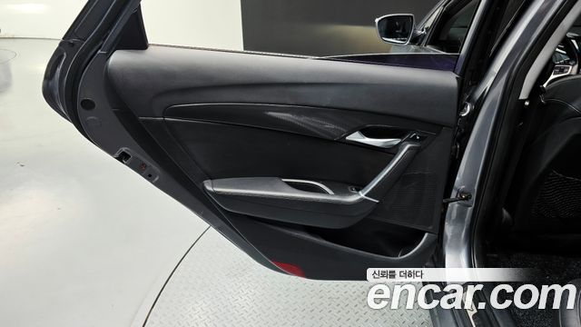 Hyundai i40 2014 — photo 15