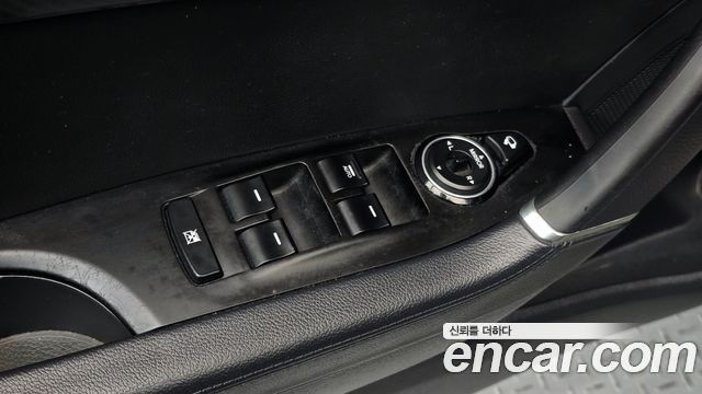 Hyundai i40 2014 — photo 30