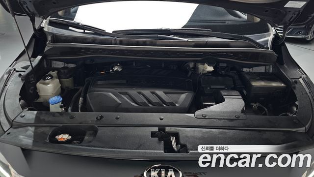 Kia Canival 2020 — photo 6
