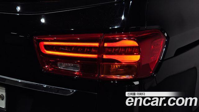 Kia Canival 2020 — photo 9