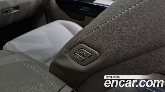 Kia Canival 2020 — photo 31