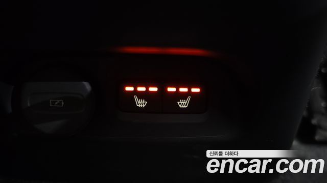 Volvo XC40 2019 — photo 18