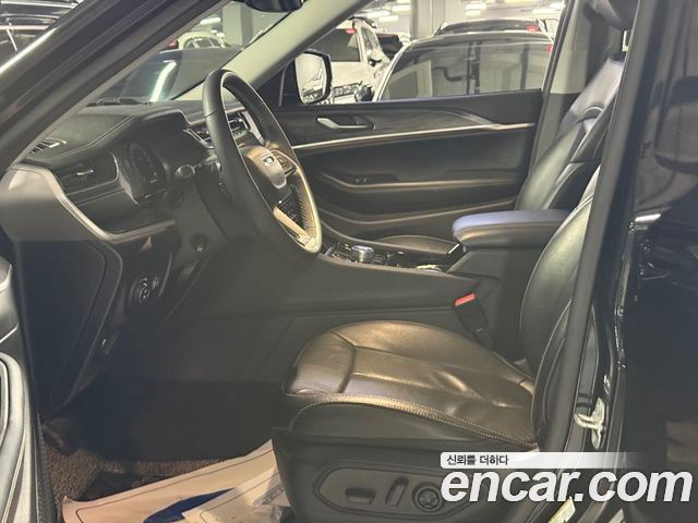 Jeep Cherokee 2023 — photo 5