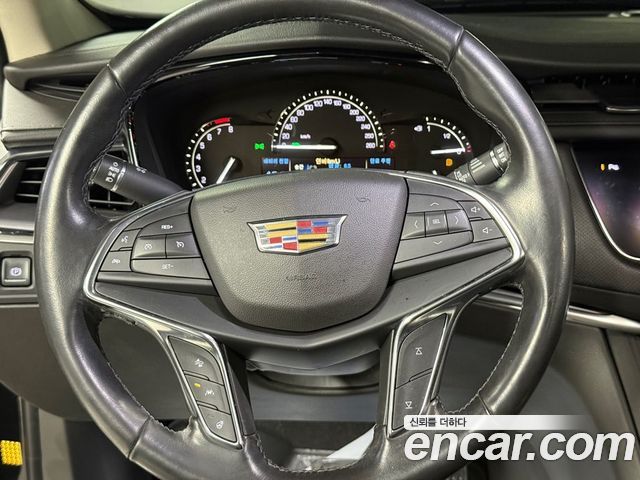 Cadillac XT5 2019 — photo 10