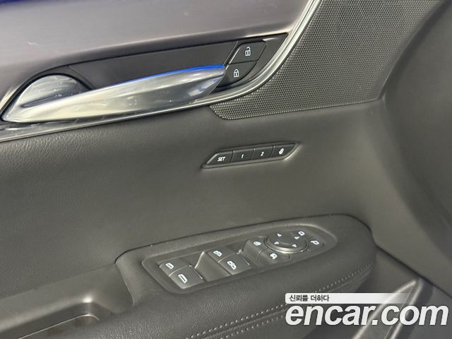 Cadillac XT5 2019 — photo 11