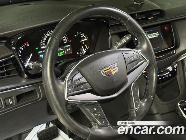 Cadillac XT5 2019 — photo 12