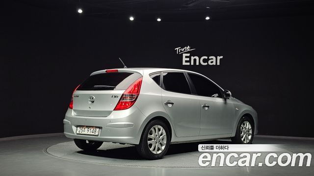 Hyundai i30 2008 — photo 2