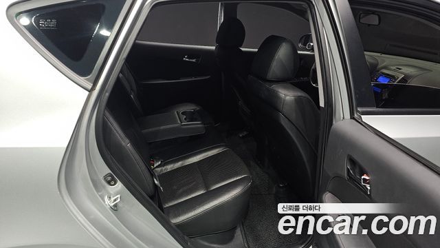 Hyundai i30 2008 — photo 17