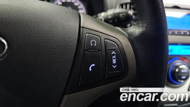Hyundai i30 2008 — photo 21