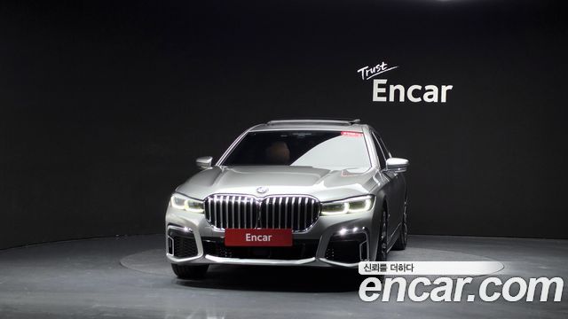 BMW 7-Series 2021 — photo 3