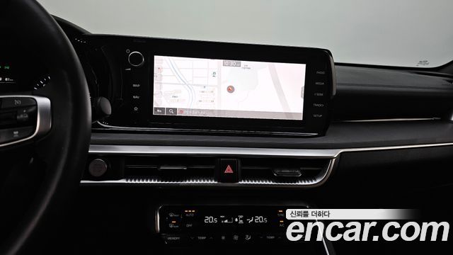 Kia K5 2021 — photo 17