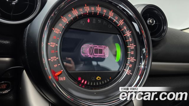 Mini Countryman 2016 — photo 24