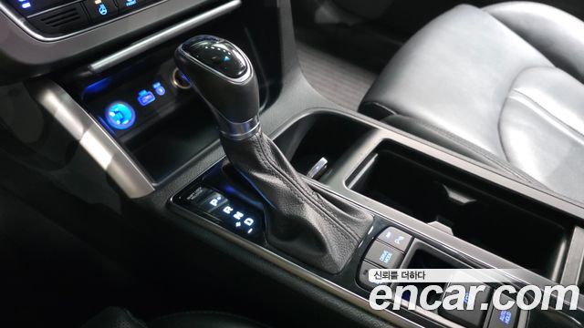 Hyundai Sonata 2017 — photo 12