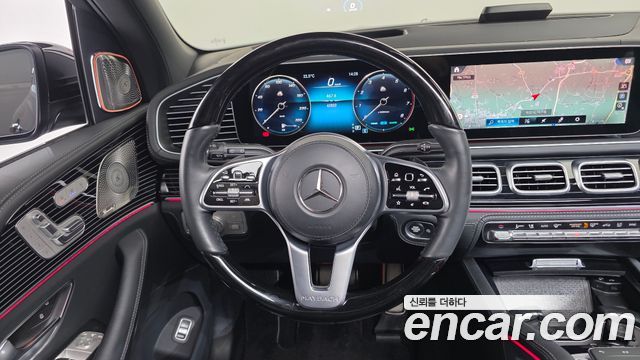 Mercedes-Benz GLS-Class 2022 — photo 14