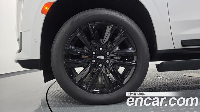 Cadillac Escalade 2024 — photo 5
