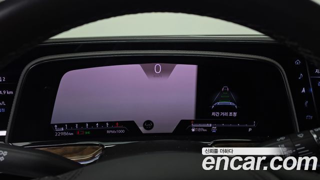 Cadillac Escalade 2024 — photo 11