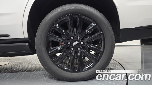 Cadillac Escalade 2024 — photo 7