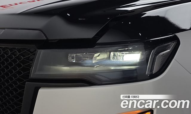 Cadillac Escalade 2024 — photo 8